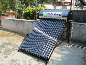 solar-water-heater-331316_640 (1)